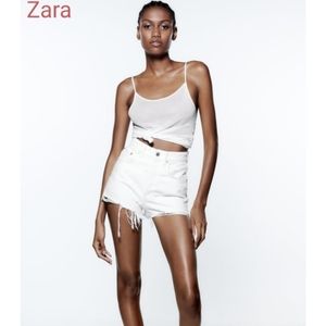 ZARA WOMENS HIGH RISE DENIM SHORTS NWT